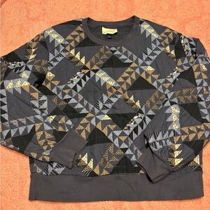 Quilted Pattern Crewneck Sweater